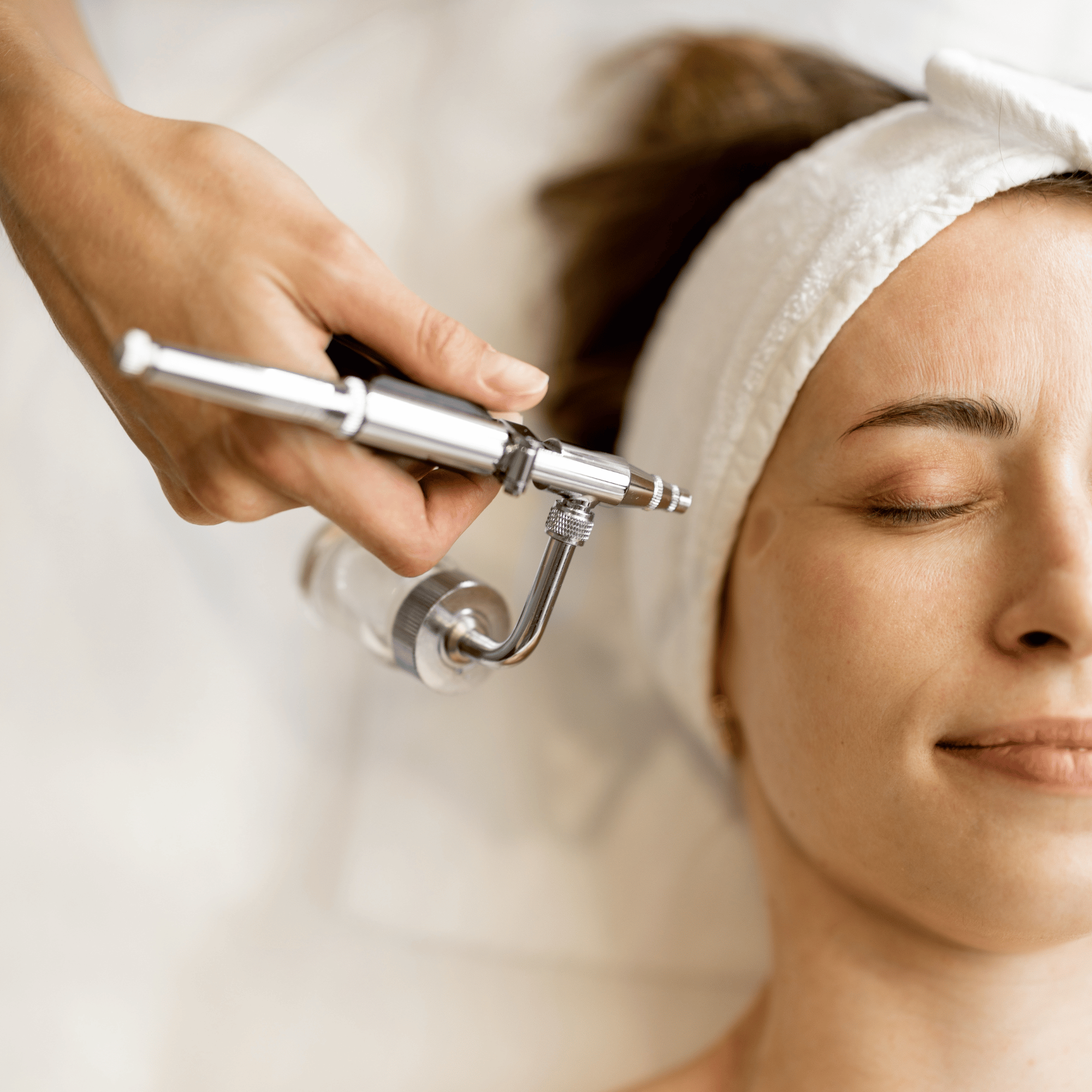 ANTI-AGING OXYGEN FACIAL